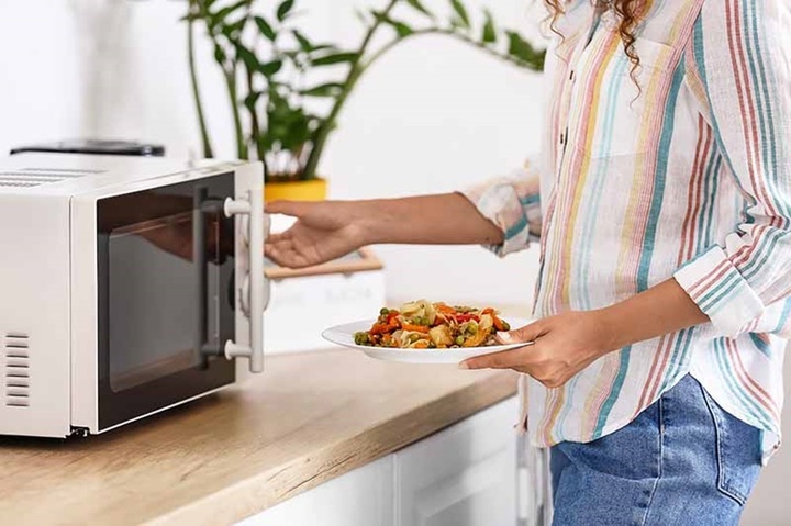 Công Dụng Thực Sự Của Lò Vi Sóng