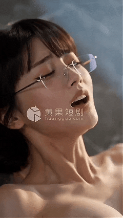 AI 真人短剧 《深夜加班，绝望办公室》全8集 动漫视频 PC端 预览图