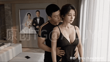 AI 真人短剧 —《少妇攻略》第1集 他刚到上海送快递，第一单就是一盒壮阳套。香榭丽301的贵妇韩秋雅当着阳痿老公的面，把用不上的套塞 动漫视频 PC端 预览图